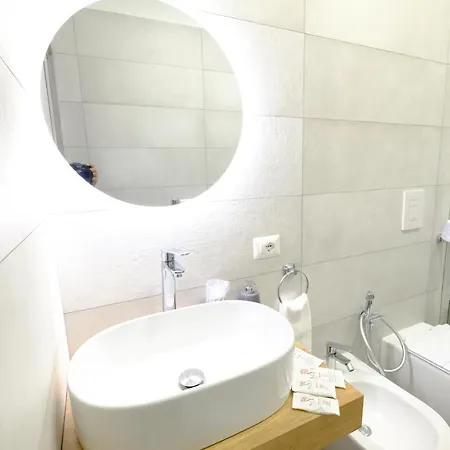 Mitologica Frühstückspension 4*