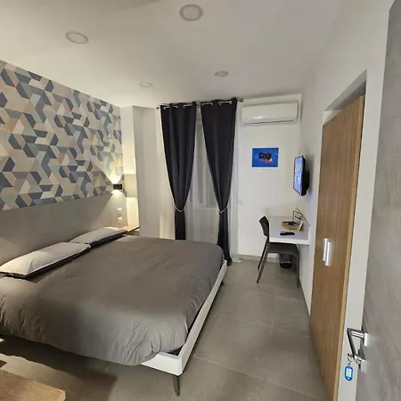 Mitologica 4* Neapel