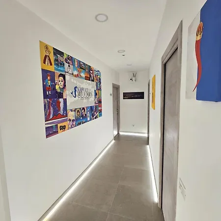 Mitologica Frühstückspension 4*